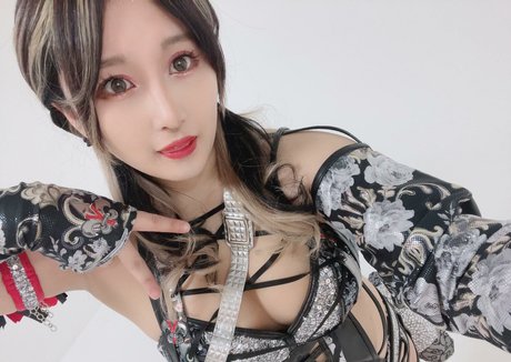 asmr 足 オンリーファンズ ホットポルノ 画像