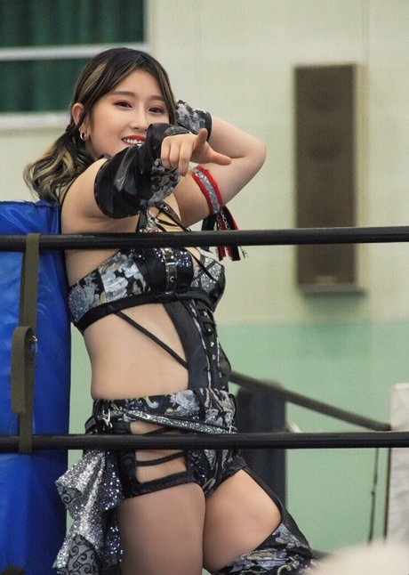 赤毛の熟女オンリーファンズ 美しい裸 写真