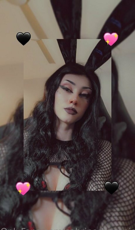 sabrinadraconiafree アート女優 写真