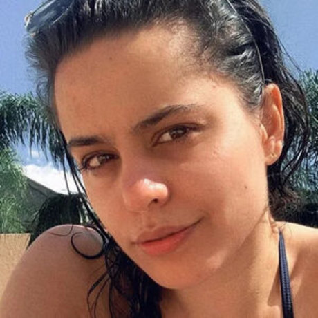 Yasmin Yassine ヌードモデル 写真