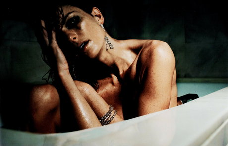 ラテン系ママオンリーファンズ ホットセクシー 写真