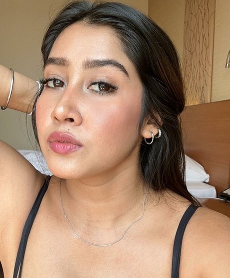 セクシーなアジア人オンリーファンズ 無料xxx 写真