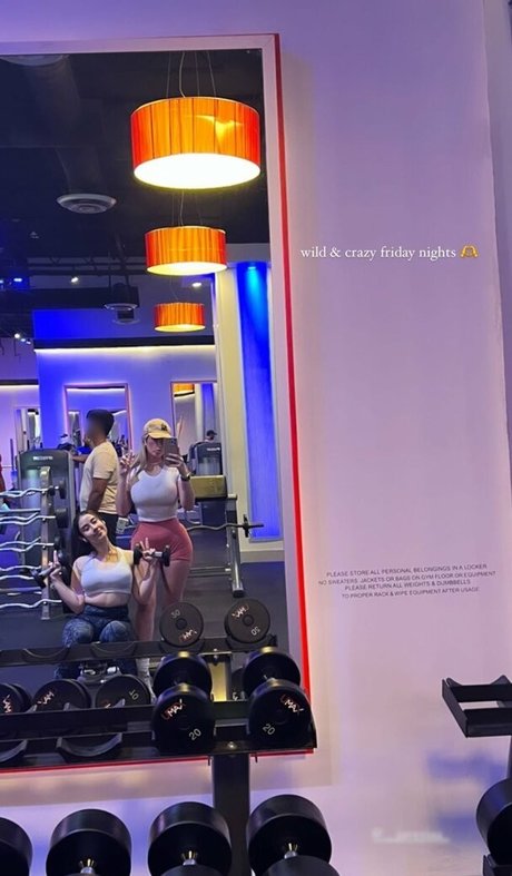 Kayla A ポルノスター 美しい 写真