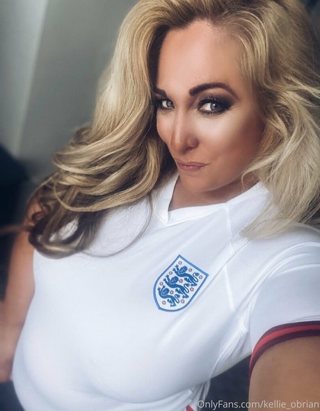 アマチュアレズビアンオンリーファンズ セクシー 写真