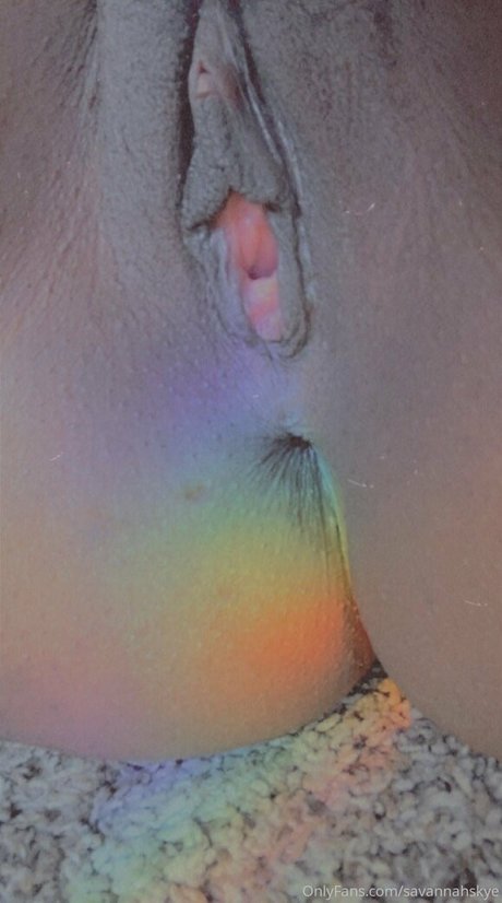 savannahskye ヌードモデル 写真