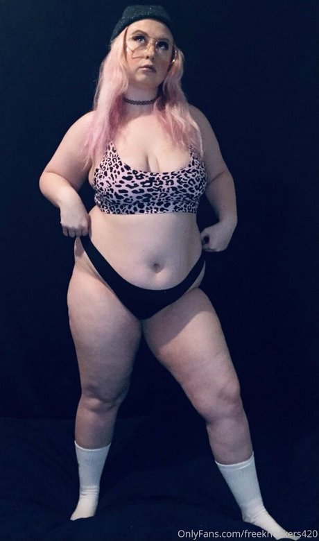 freeknockers420 高品質女優 写真