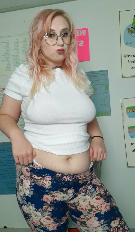 freeknockers420 美しいモデル 写真