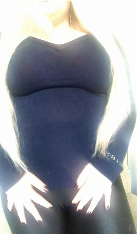 curvaceous barbie ポルノスター 写真