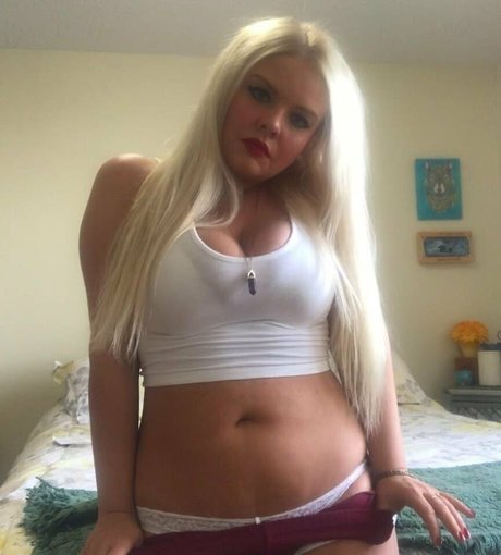 curvaceous barbie 最高のモデル 画像