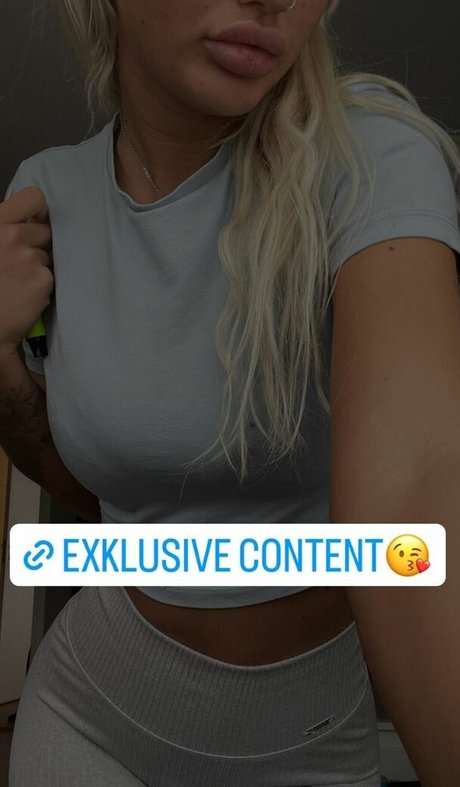nelldelli ポルノスター 素敵 写真