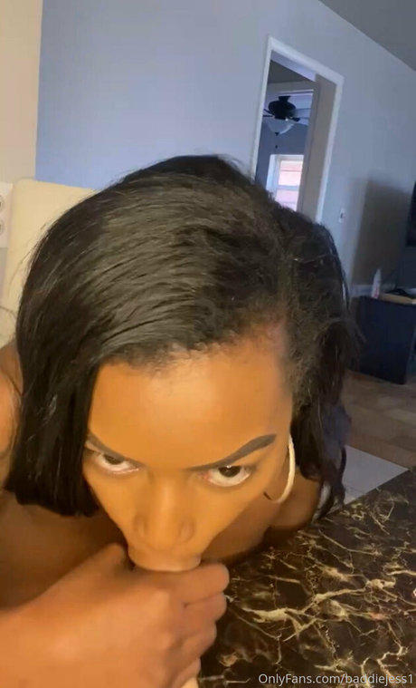 baddiejess1 独占スター 写真