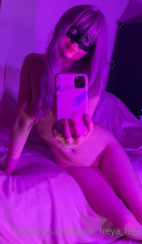 巨根アナルオンリーファンズ セクシーヌード 画像