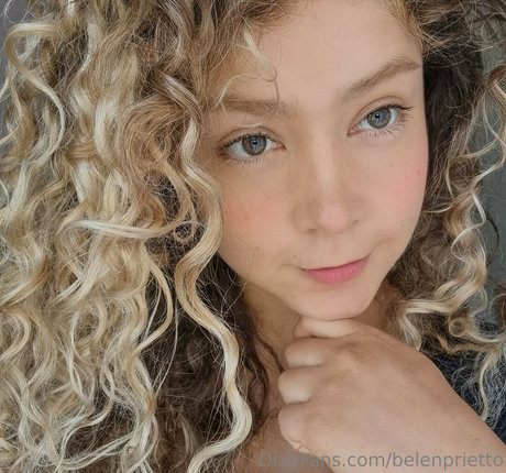 巨乳クーガーオンリーファンズ 美しい裸 アーカイブ