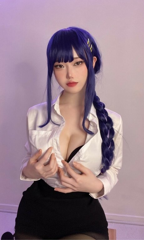 imeva 素敵なモデル 写真