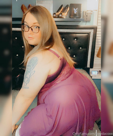 freydacoxx ホットモデル 写真