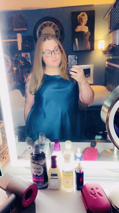 freydacoxx エロティックモデル アーカイブ