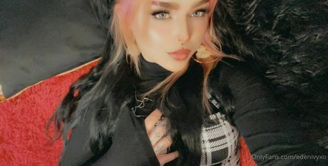 大きなお尻のアジア人オンリーファンズ 美しいポルノ 写真