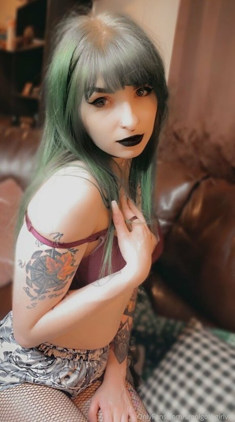 smolgothgirlvip 最高のスター 画像