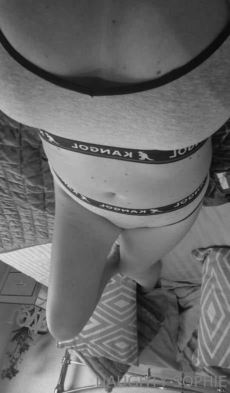 デカ尻ジーンズ オンリーファンズ パーフェクト ギャラリー