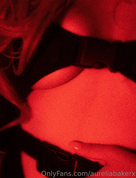 ママの足オンリーファンズ 美しい 写真