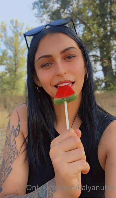 オナニー 潮吹き オンリーファンズ アートxxx アーカイブ