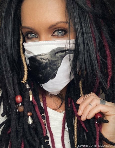 エボニーギルフオンリーファンズ xxx アーカイブ