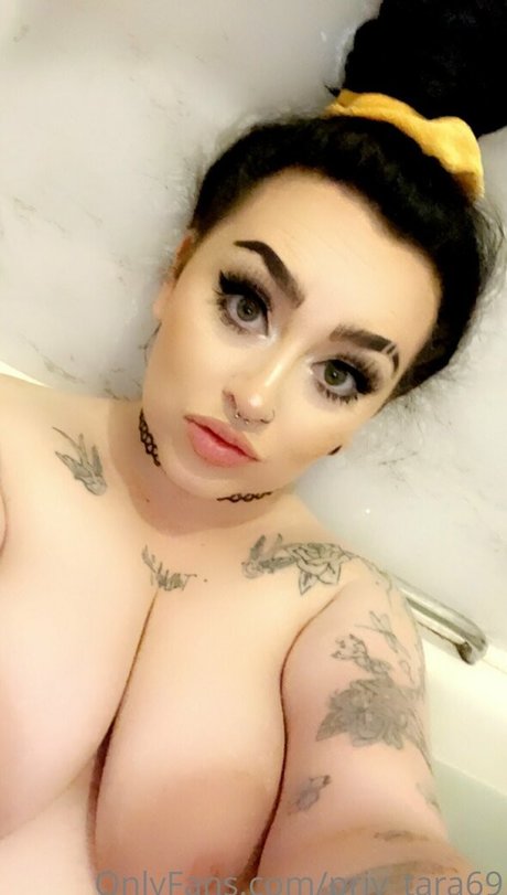 美しいアジア人オンリーファンズ トップ 写真