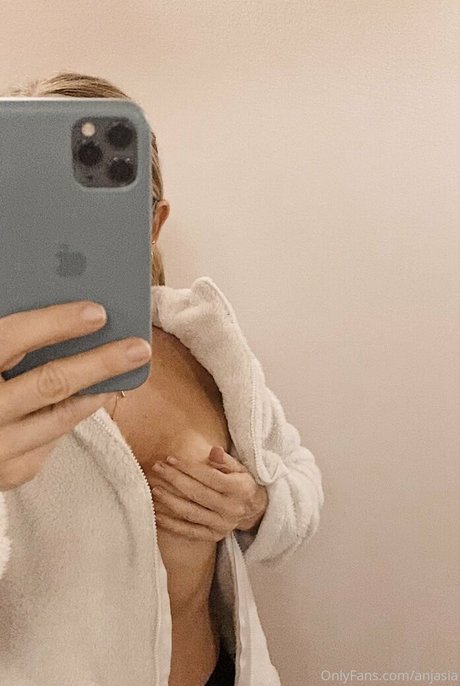 anjasia スターセックス アーカイブ