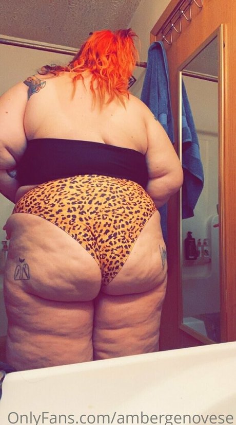 ambergenovese アートポルノスター 画像