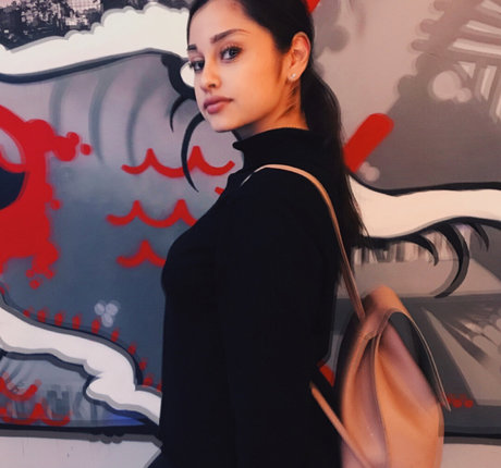 Yvette Monreal profile image