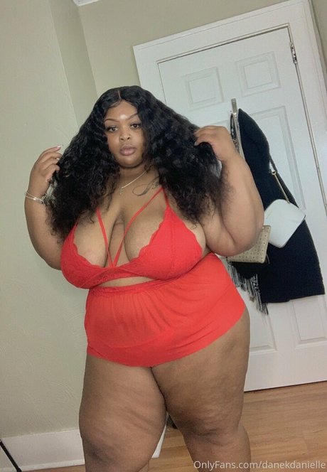 danekdanielle エロティック女優 アーカイブ