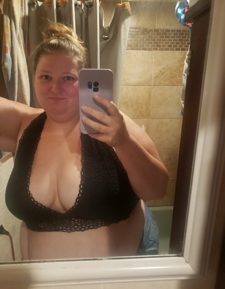 Princess Big Tits ヌードモデル ギャラリー