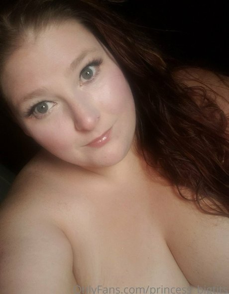 Princess Big Tits 完璧なスター 写真