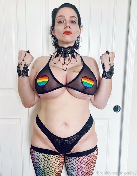 美しいラテン系オンリーファンズ セクシー裸 ギャラリー