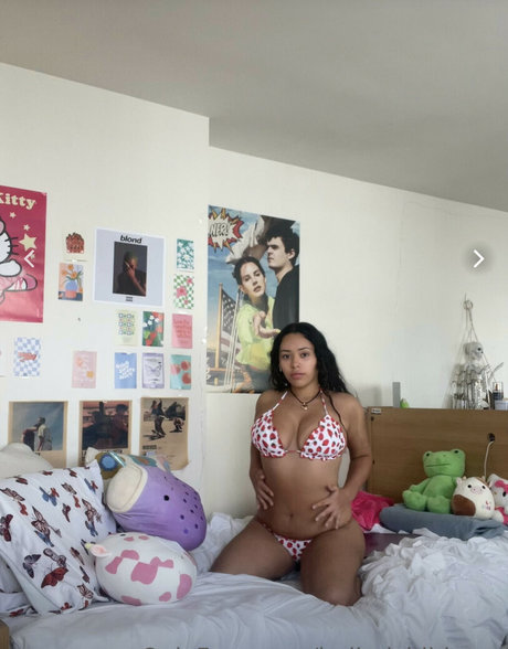 jazzyymartinez ヌードのポルノスター ギャラリー