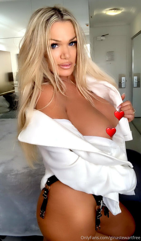 ginastewartfree ポルノ女優 画像