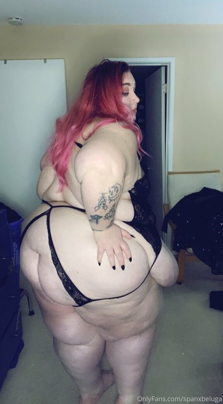 spanxbeluga 美しいポルノスター 画像