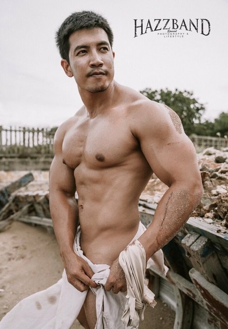 黒檀のお尻オンリーファンズ xxx 写真