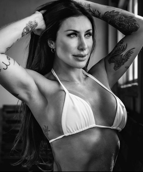 バニーヌードオンリーファンズ 美しいxxx 画像