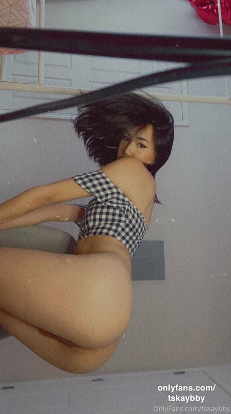 トゥインク無料オンリーファンズ アートポルノ 写真
