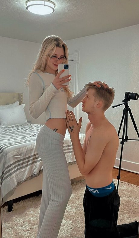 Kassidy Martin トップポルノスター 画像