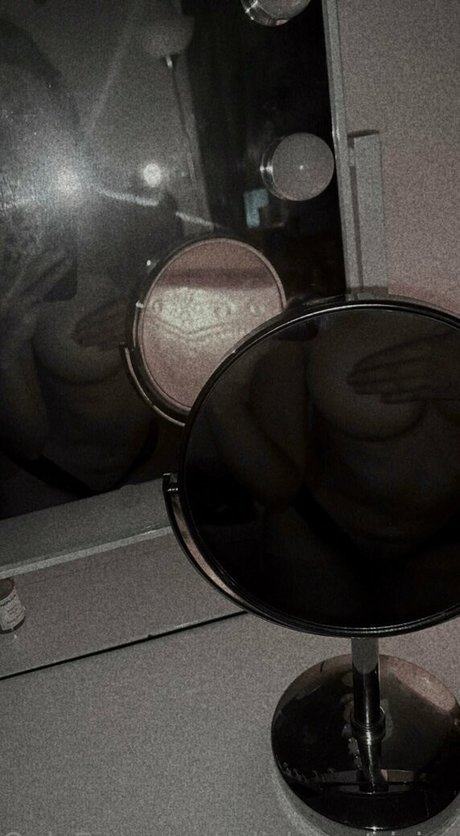 alishapatriciaaa ヌード女優 写真