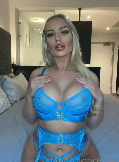 BBC 妊娠 オンリーファンズ xxx 画像