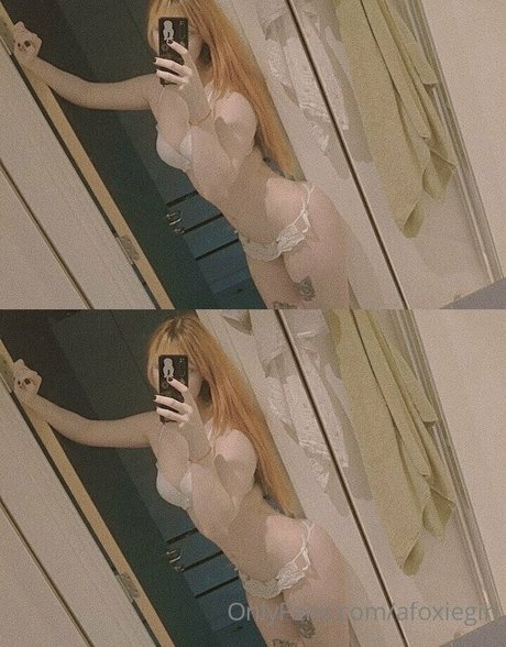 afoxiegirl 裸のモデル 写真
