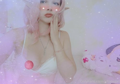 afoxiegirl ポルノスター エロティック 画像