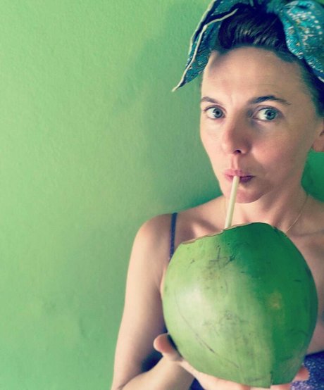 Ophelia Lovibond モデル 写真