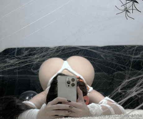 mommy anna 可愛い女優 写真