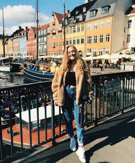 巨乳ラテン系オンリーファンズ アダルト ギャラリー