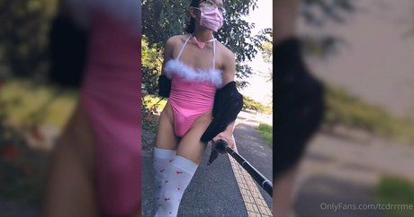 tcdrrrme 裸のスター 写真