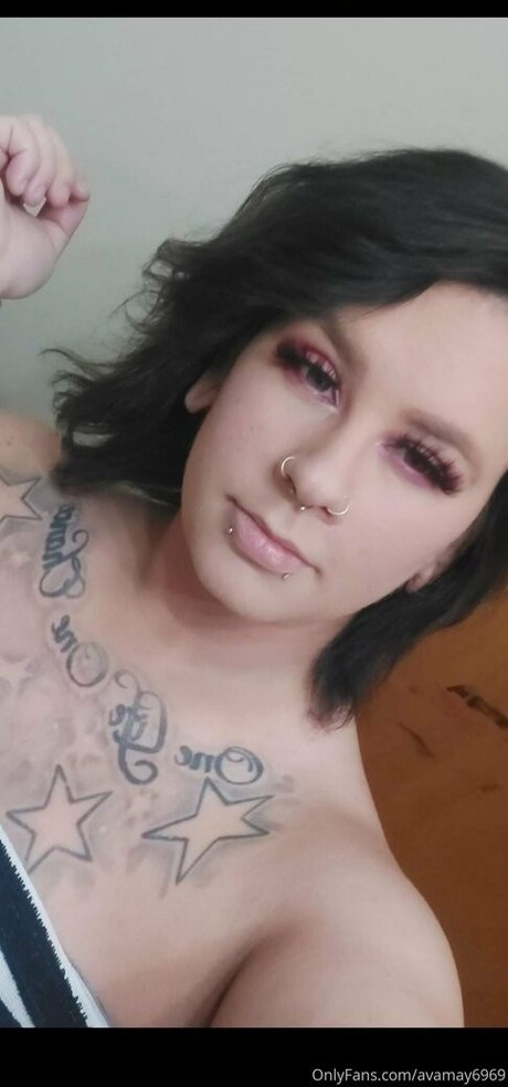 avamay6969 ポルノスター エロティック 写真